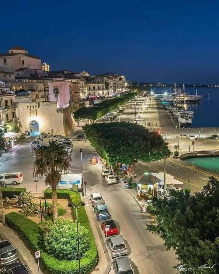 סירקוזה B&B Ortigia Sea View מראה חיצוני תמונה