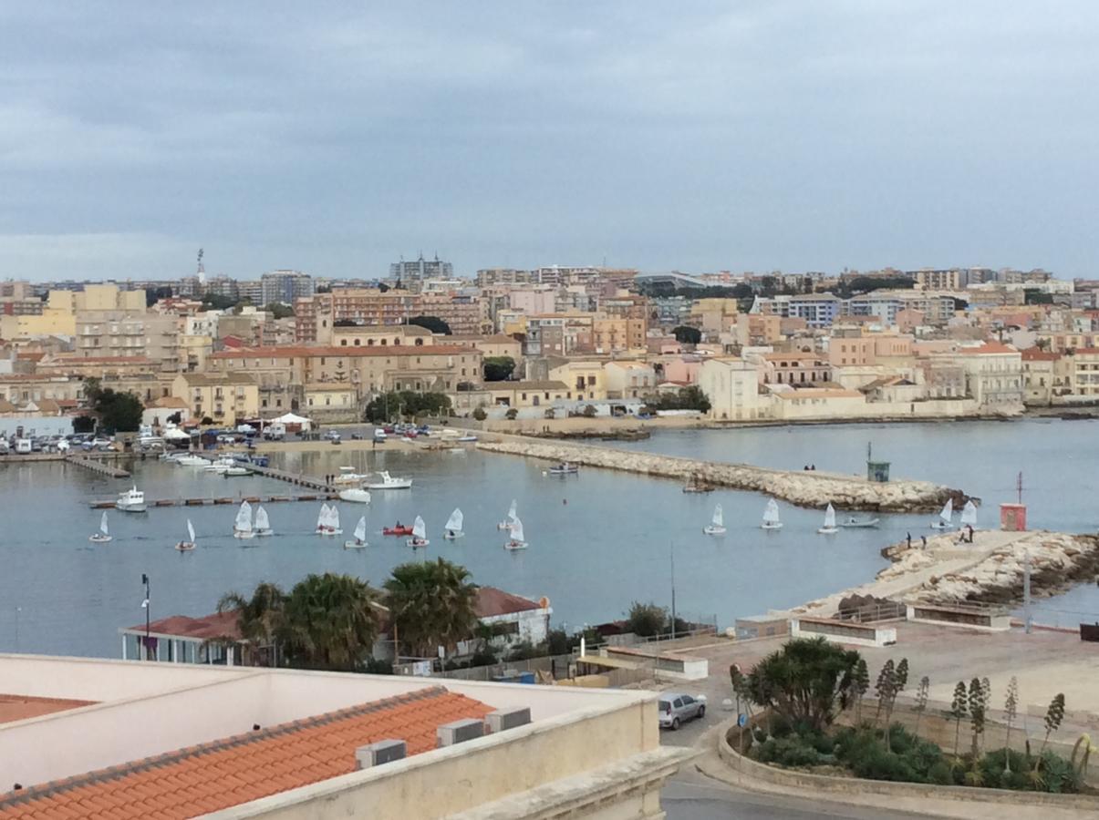 סירקוזה B&B Ortigia Sea View מראה חיצוני תמונה